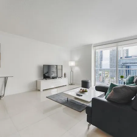 Gorgeous Apartment In Brickell